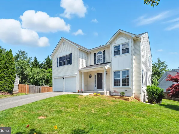 8 Carissa Ct, Stafford, VA 22554