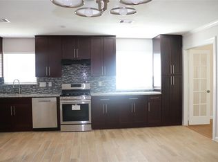 8215 Leader St, Houston, TX 77036