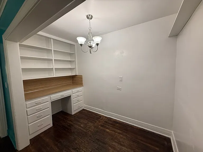 2814 E Admiral Ct — Photo 6