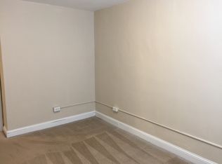 7547 Brentwood Rd, Philadelphia, PA 19151