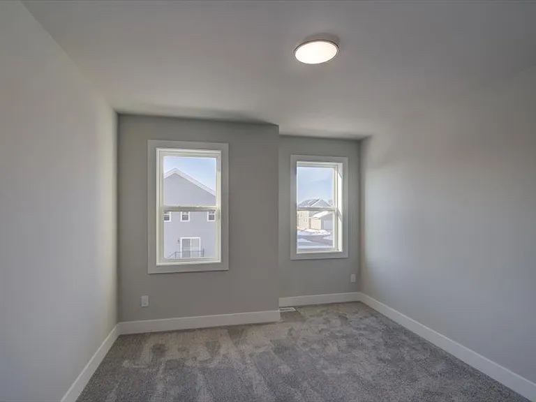 4880 Romaine Rd — Photo 29
