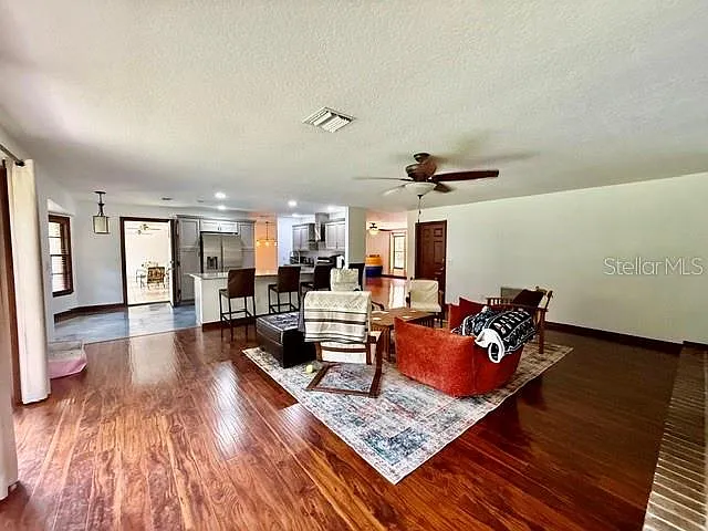 543 Princewood Dr — Photo 11