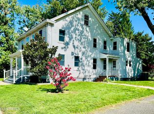 39 Hamilton St, Allentown, NJ 08501