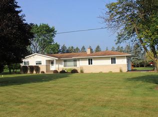 15330 Bueche Rd, Chesaning, MI 48616