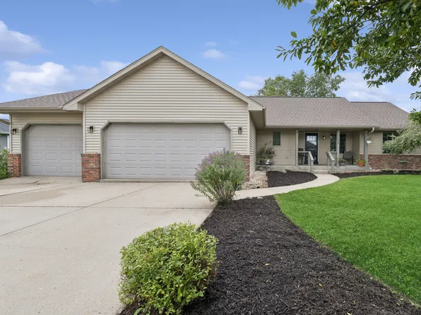 548 Winter Dr, Walworth, WI 53184