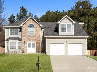 869 Kendall Park Dr, Winder, GA 30680