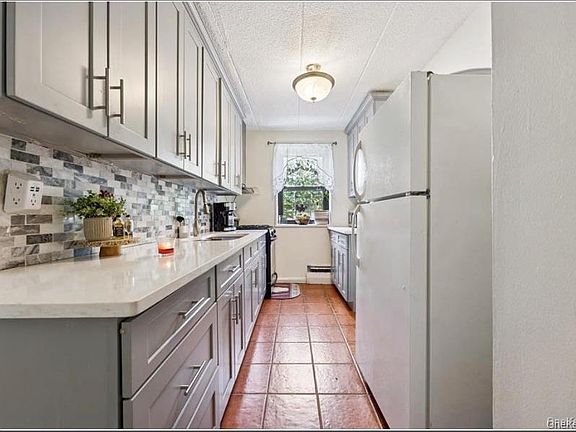 2nd image of 1085 Warburton Avenue #120