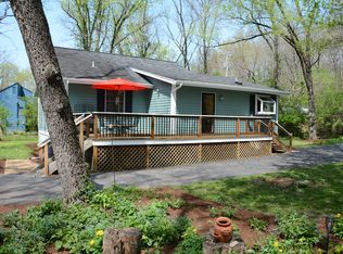 107 N Ballas Rd, Saint Louis, MO 63122