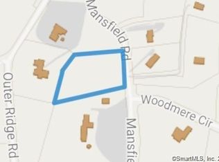 371 Mansfield Rd, North Haven, CT 06473