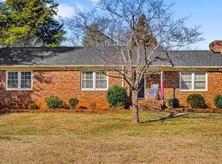 4307 Sunnyside Dr, Greensboro, NC 27405