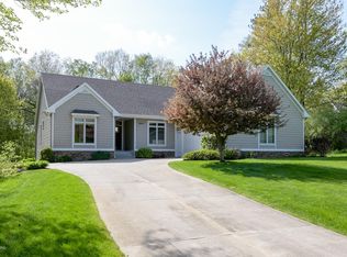 4641 Cottagewood Cir, Kalamazoo, MI 49048