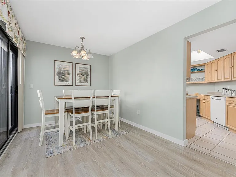 2955 N Beach Rd #E122 — Photo 25