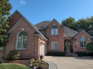 46532 Watersedge Dr, Macomb, MI 48044