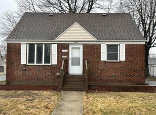 17608 Walter St, Lansing, IL 60438