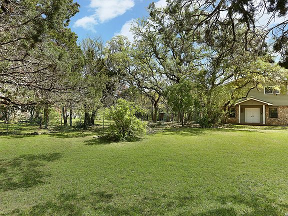 2nd image of 510 Red Oak Woods