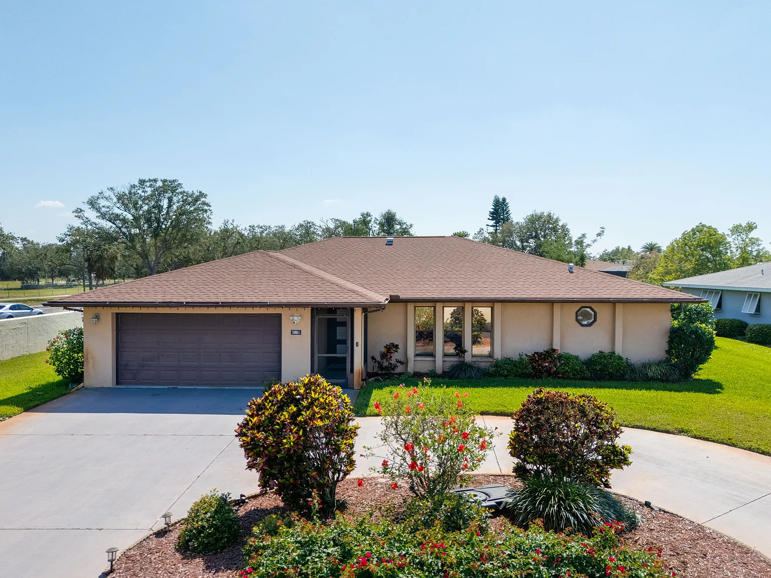 1008 Pine Forest Ct — Photo 4