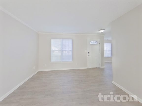 3rd image of 5805 Carolina Manor Ct