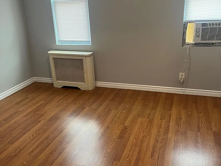 3260 Almond St — Photo 6
