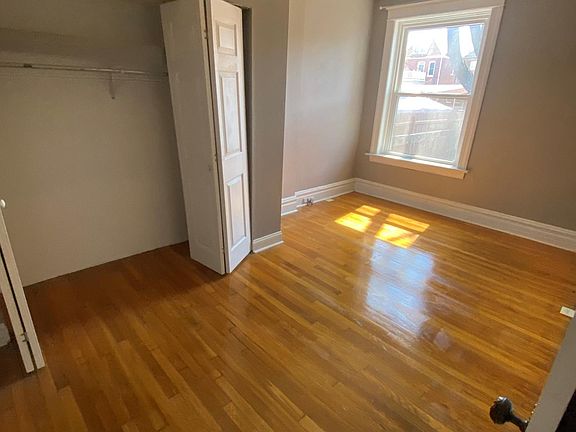 5th image of 3716 Wyoming St
