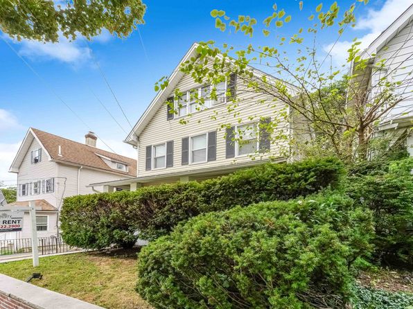 10 Morton St UNIT 1