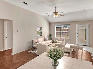 140 Amber Ln, Jarrell, TX 76537