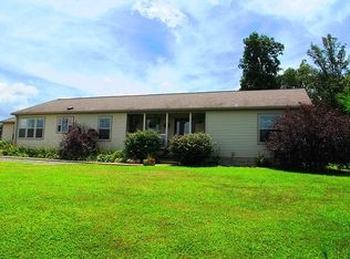 454 Heath Rd, Eddyville, KY 42038