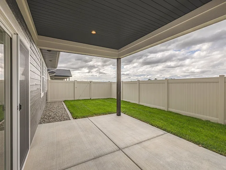 4607 Twisted Pine Dr — Photo 19