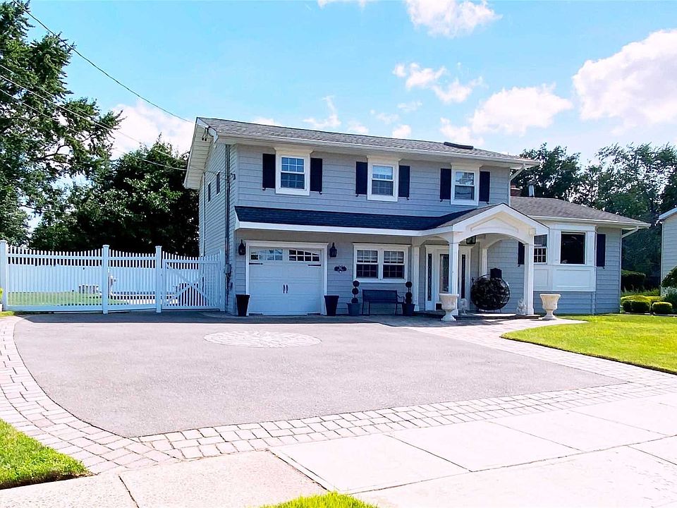 1st image of 94 Pine St