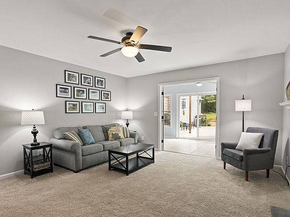 3rd image of 16 Farrell Kirk Ln