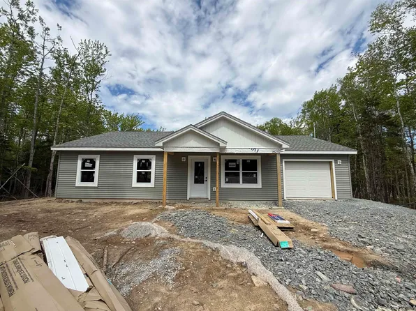 62 Ronald Ln, East Uniacke, NS B0N 1Z0
