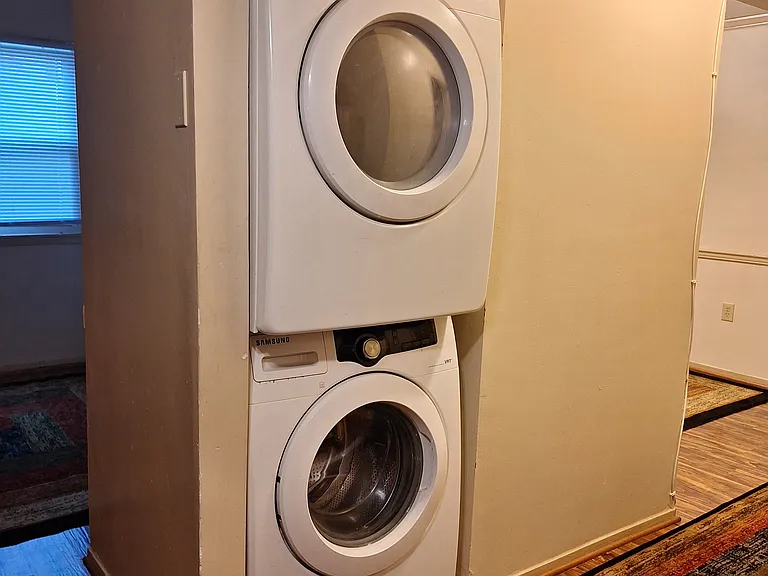 Laundry Center