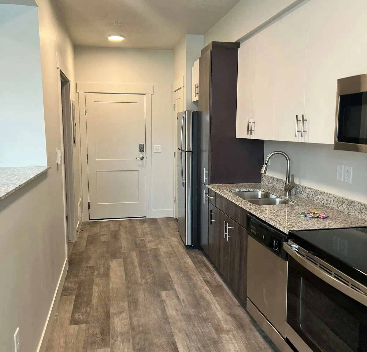 Central Station Apartments — Photo 3