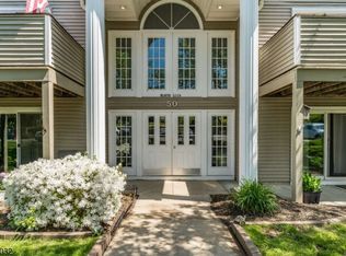 5008 Bryant Dr #8, Hackettstown, NJ 07840