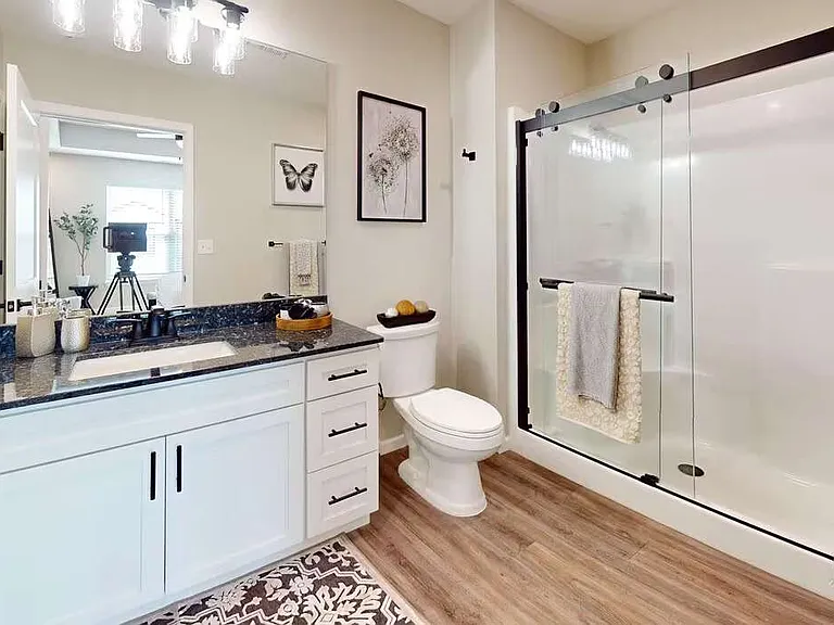 The Woods Townhomes — Photo 9