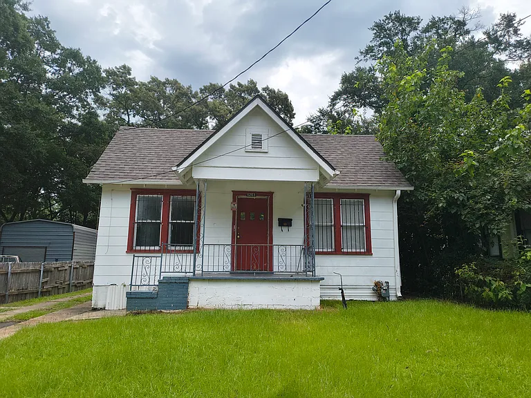 6203 Southern Ave — Photo 1