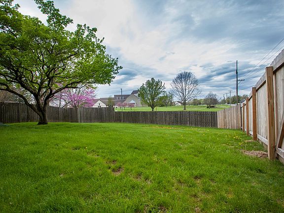 5th image of 2072 Worthingwoods Blvd