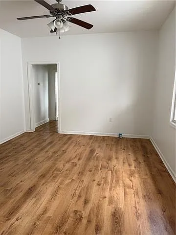 504 Macarthur Ave — Photo 9