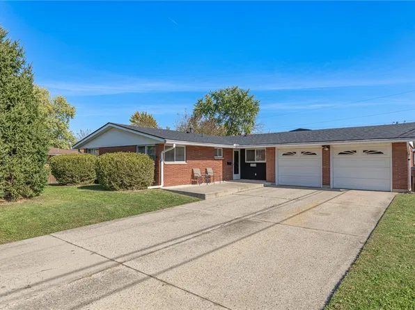 1324 Mapleridge Dr, Fairborn, OH 45324