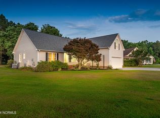 943 Jetty Pl, Grimesland, NC 27837
