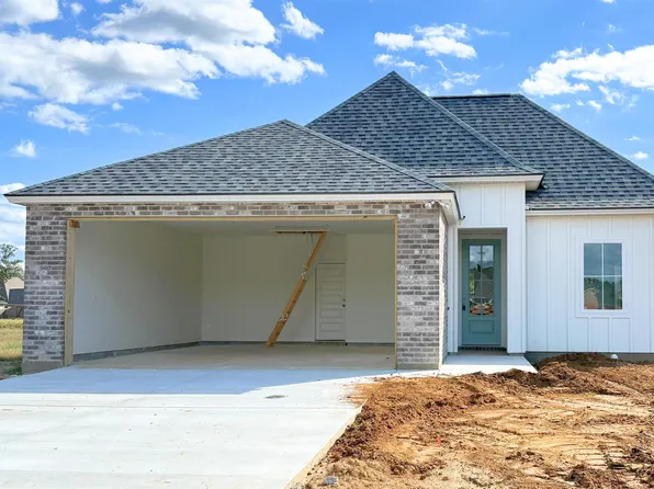 10486 High Point Dr, Denham Springs, LA 70706
