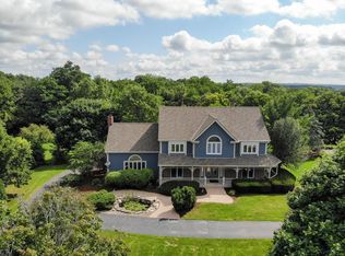 7N163 Whispering Trl, St Charles, IL 60175