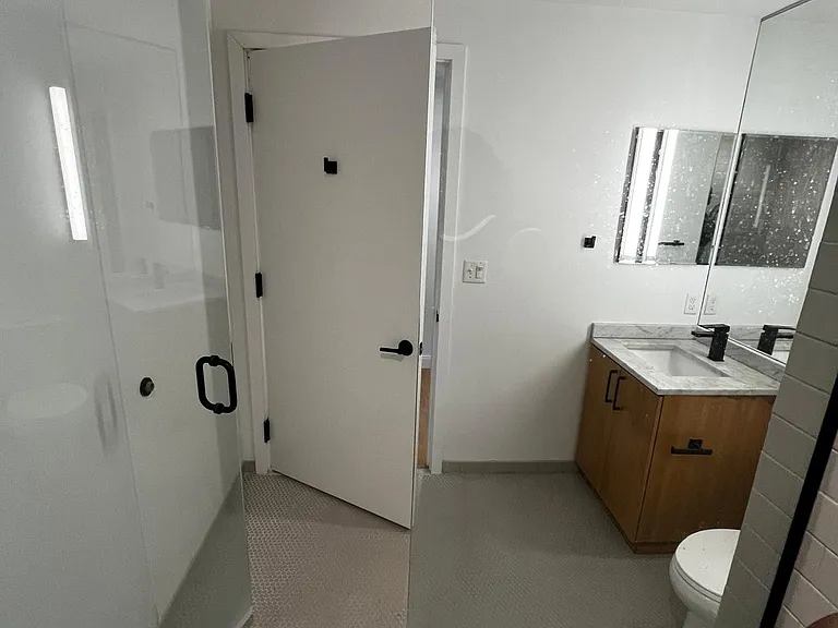85 Gardner St #29A — Photo 11