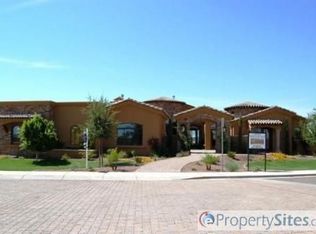 841 E Buffalo St, Gilbert, AZ 85295