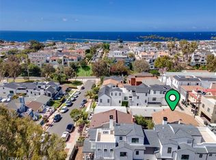 415 1/2 Heliotrope Ave, Corona Del Mar, CA 92625