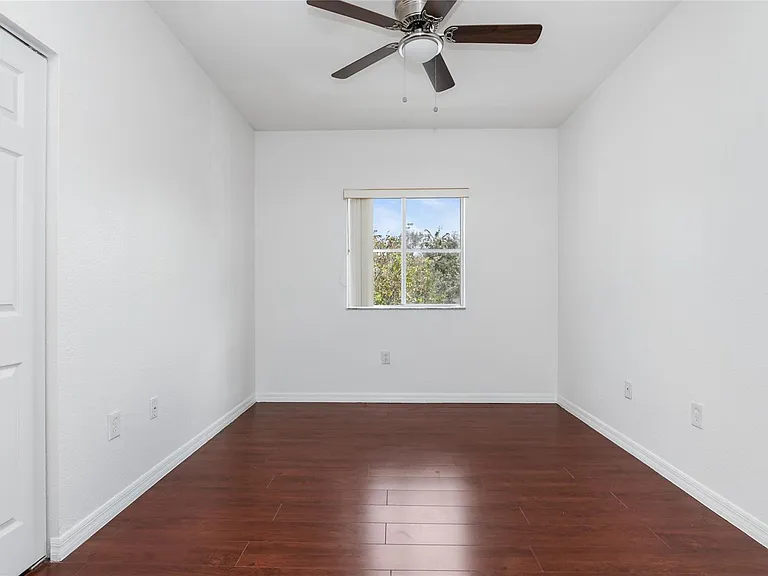 4408 Woodland Cir — Photo 8