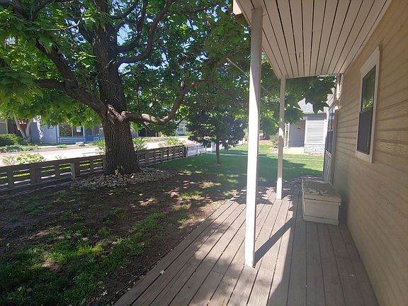 3rd image of 1945 Arapahoe Ave APT 1