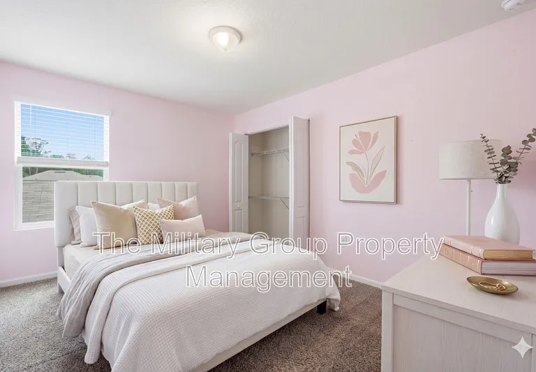 7814 Meadow Walk Ln — Photo 33