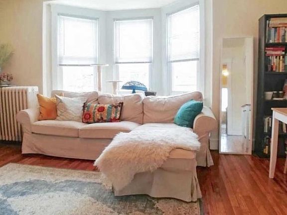 5th image of 221 W 4th Ave #2