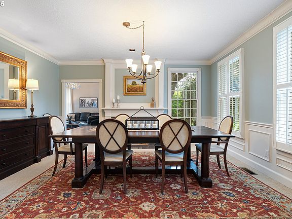 5th image of 2051 Bay Meadows Dr