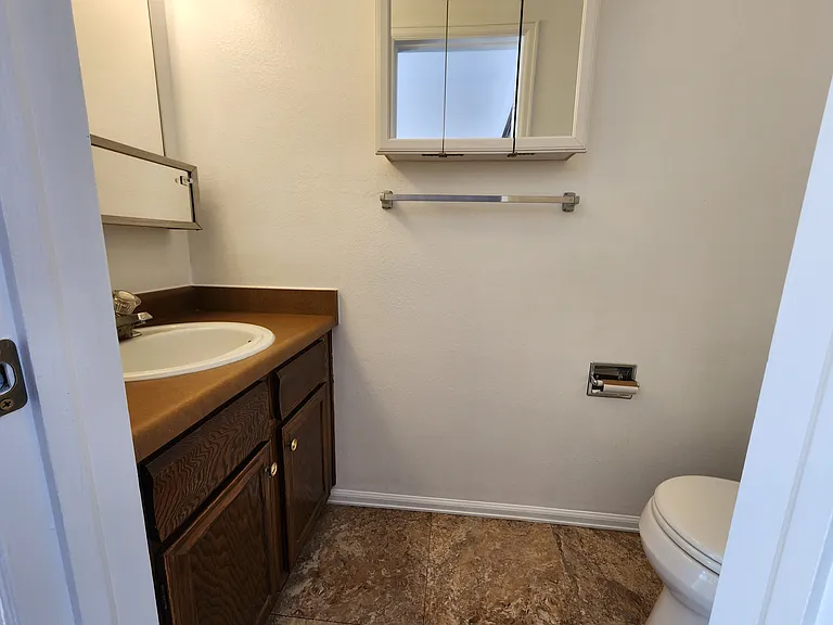 53 Castle Royal Dr — Photo 5